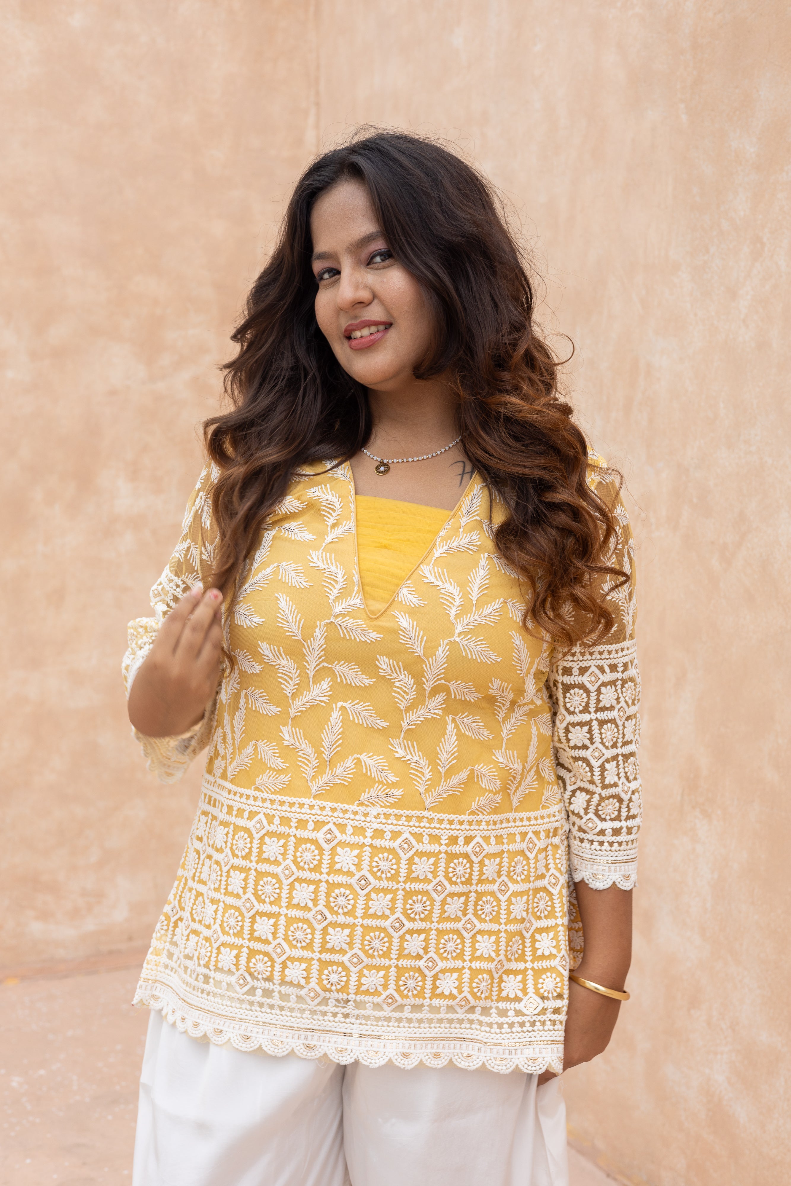 Zariya- thread tale kurta set