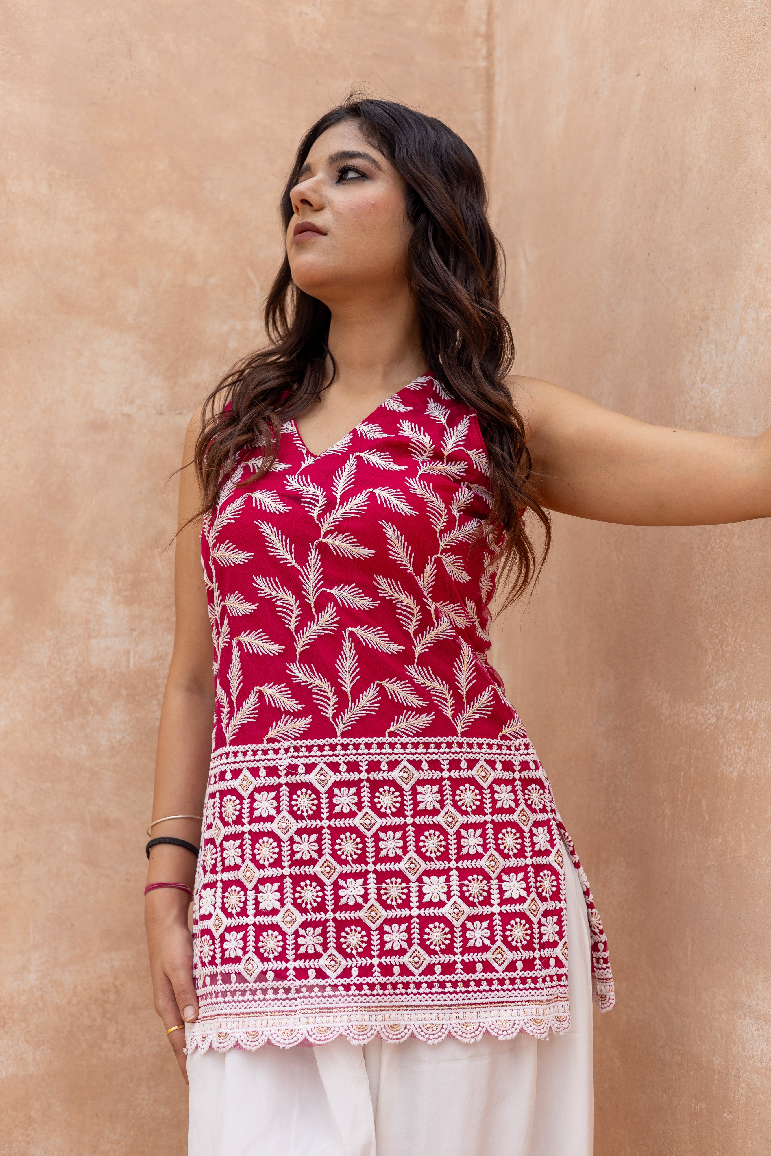 Zariya- thread tale kurta set